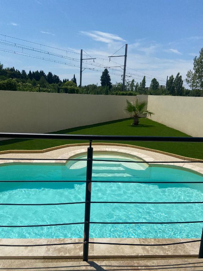 Magnifique villa pour le festival d'Avignon Extérieur photo